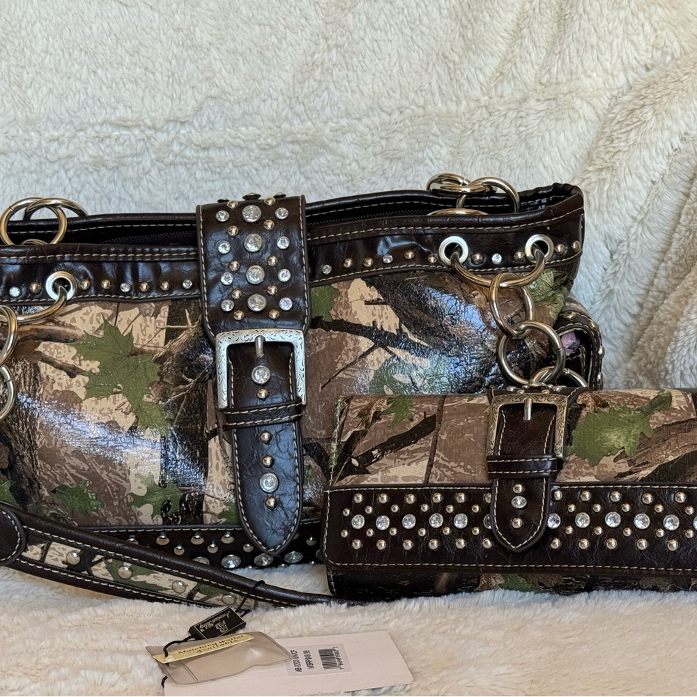 Montana West Brown and Green Shoulder Bag with Durable Design